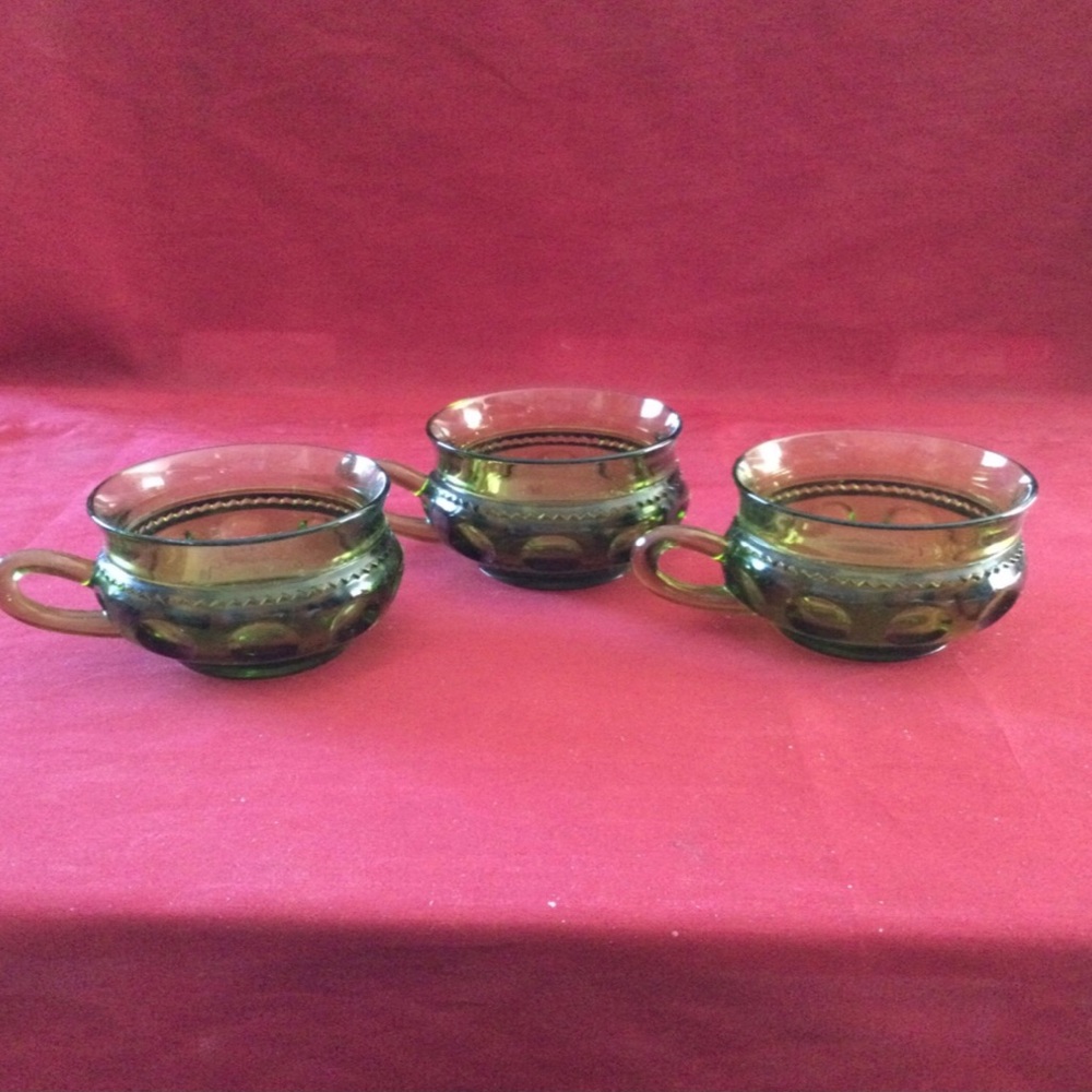 3 Vintage Kings Crown Cups